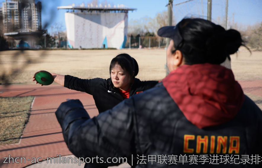 法甲联赛单赛季进球纪录排名解析